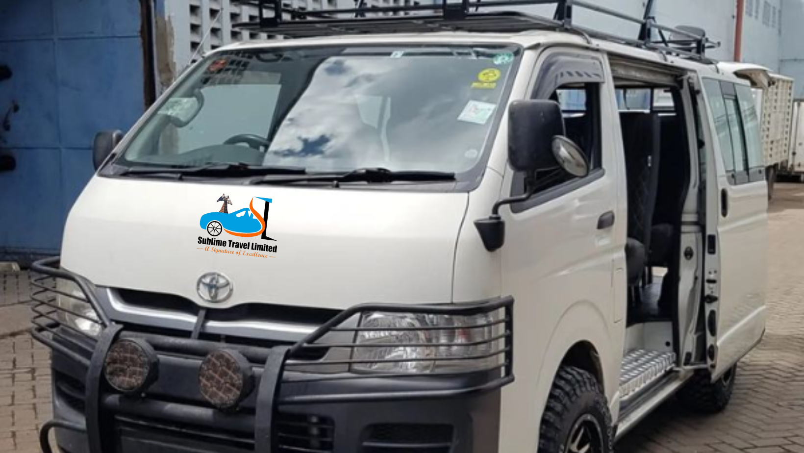 Vehicle: Tour MinVan